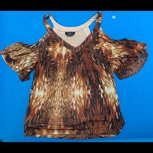BEBE cold shoulder top